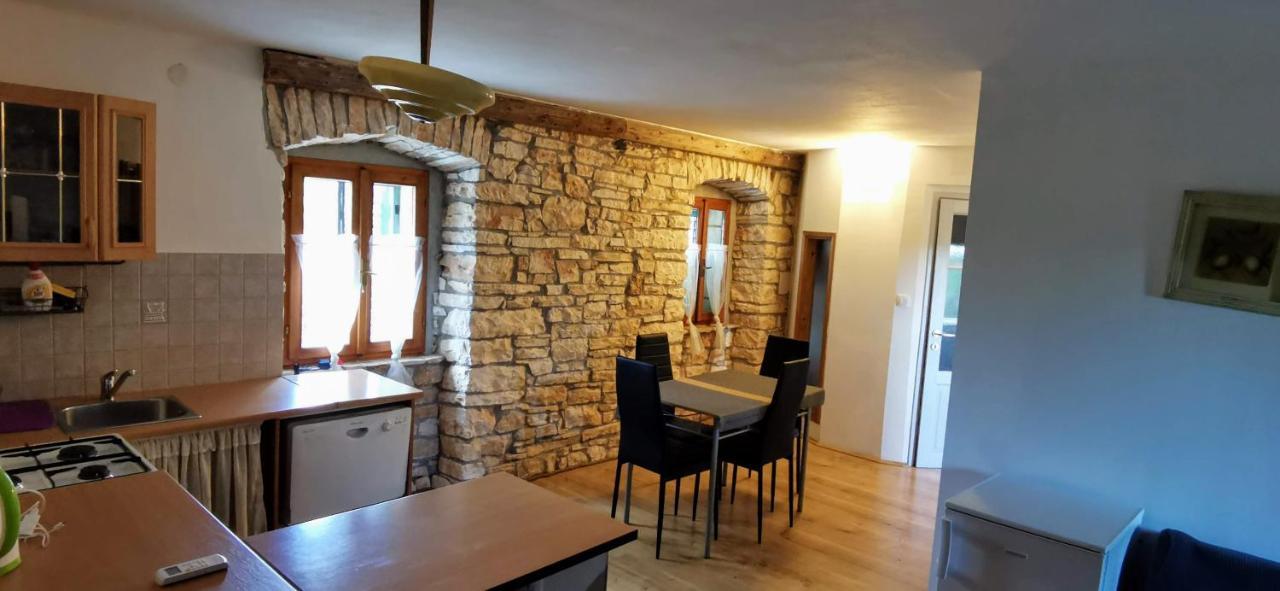 Eti And Mia Holiday Apartments Muntić Extérieur photo
